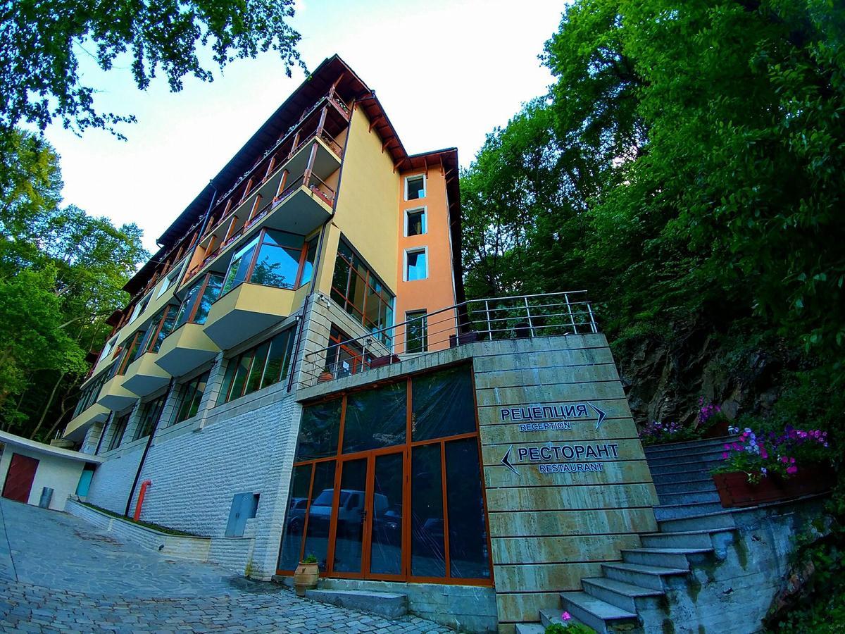 Hotel Saint Nedelya Kolarovo Exterior photo